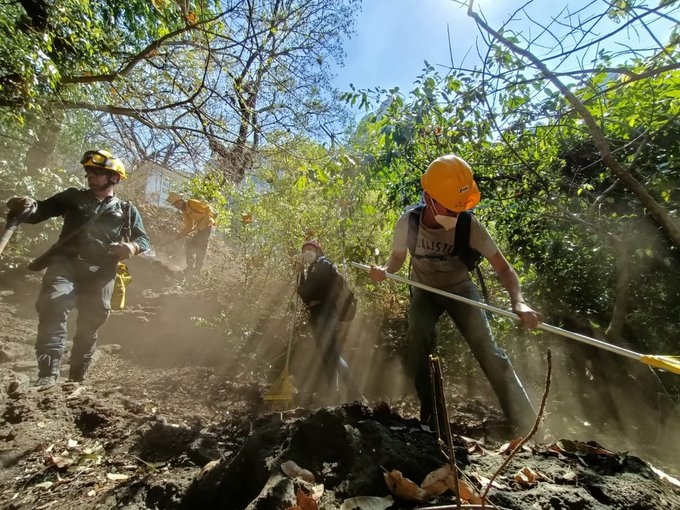 Incendio en el Tepozteco está 60% controlado y 30% extinto; 96 hectáreas fueron dañadas