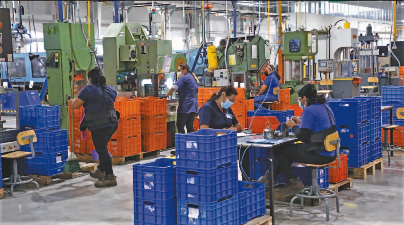 Industria maquiladora de Yucatán generó 100 mil empleos en 25 años
