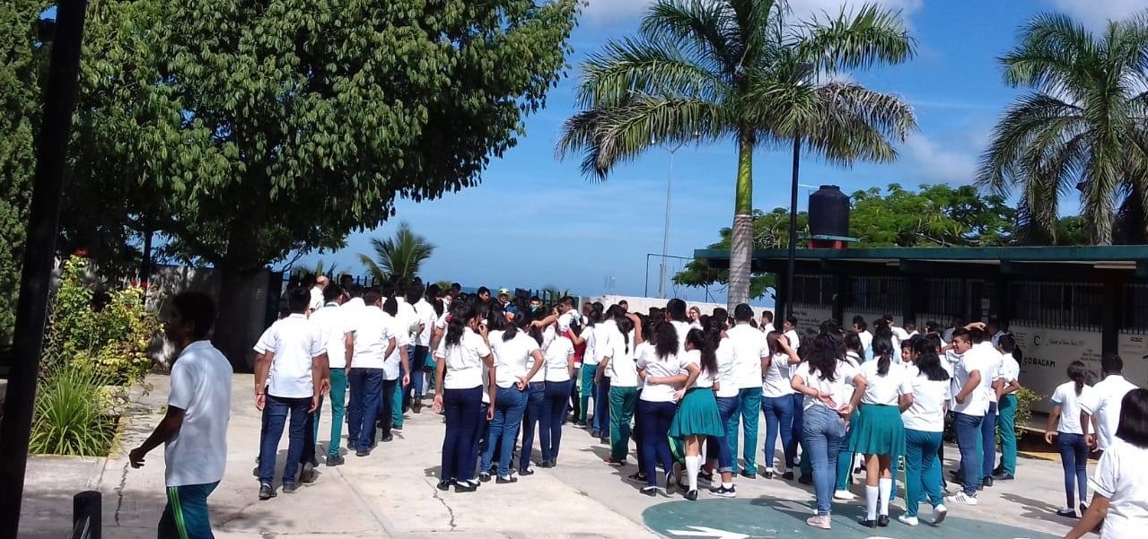 Encuentran arma de fuego en una escuela en Seybaplaya, Campeche