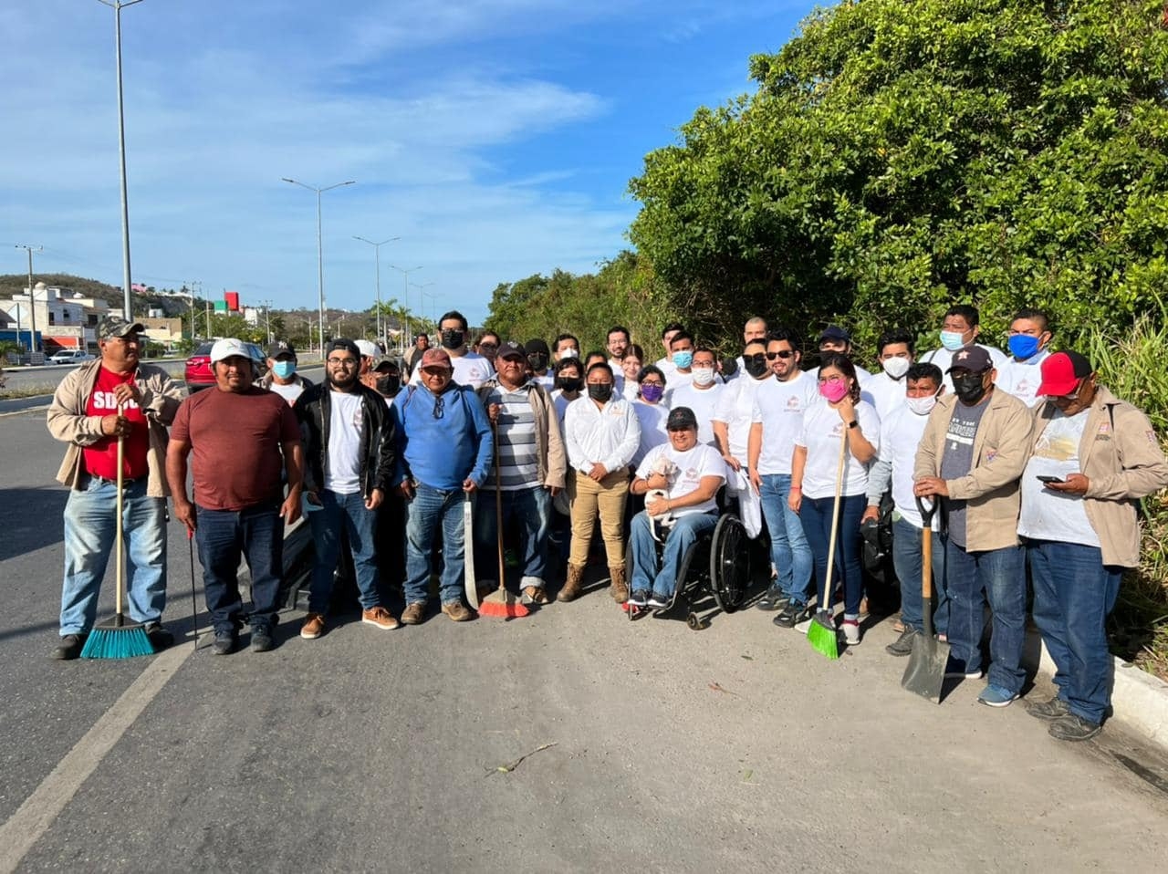 Desmienten al Ayuntamiento de Campeche; ¡quiso saludar con sombrero ajeno!