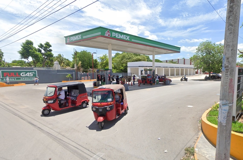 La gasolinera está ubicada en la calle 28 número 296 colonia Centro