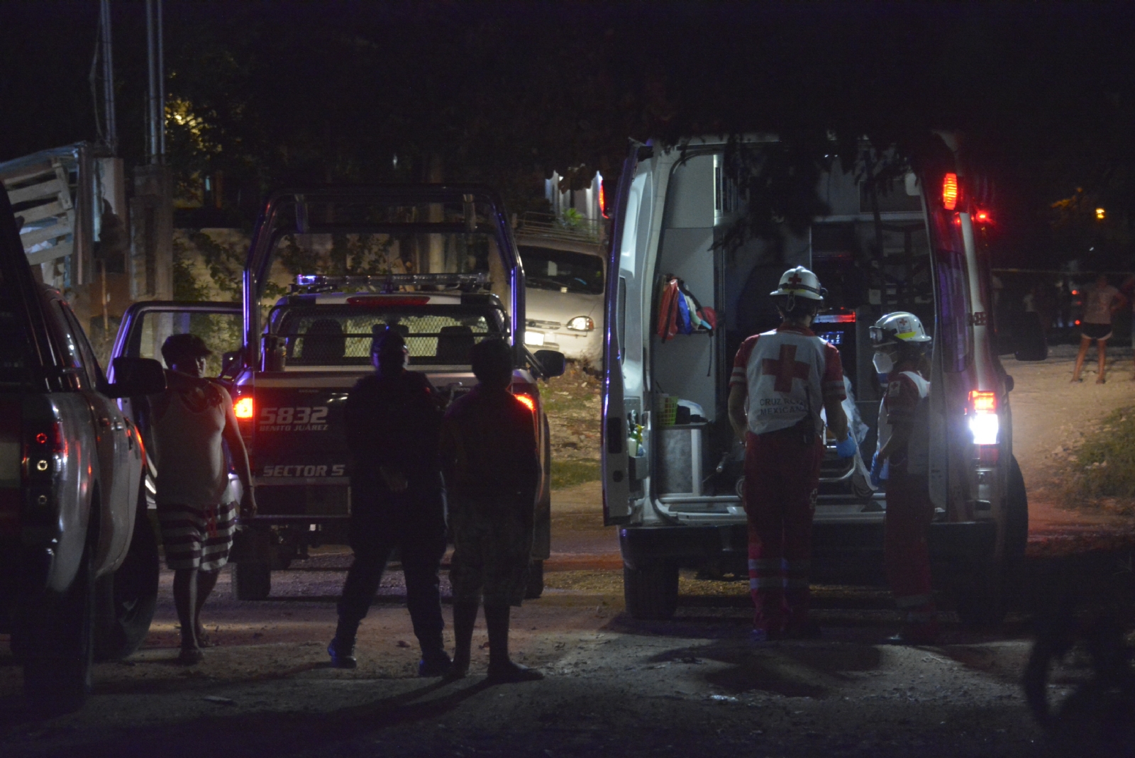 Las mujeres fueron llevadas al Hospital General de Cancún para ser atendidas tras ser baleadas en distintos puntos de la ciudad