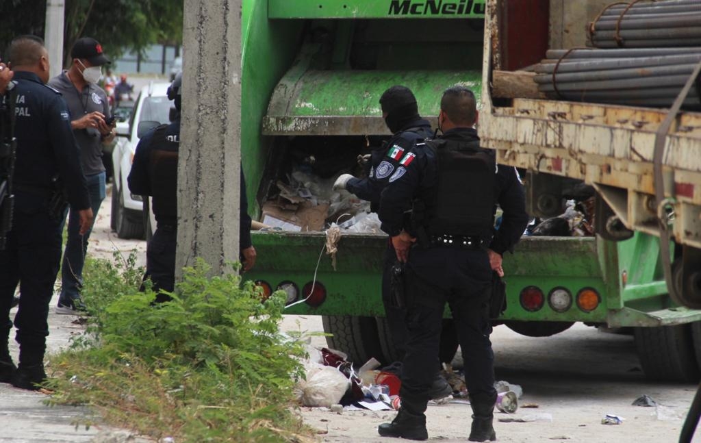 El camión recolector de basura donde se halló la droga en Cancún fue revisado para verificar que no existiesen más sustancias ilícitas en su interior
