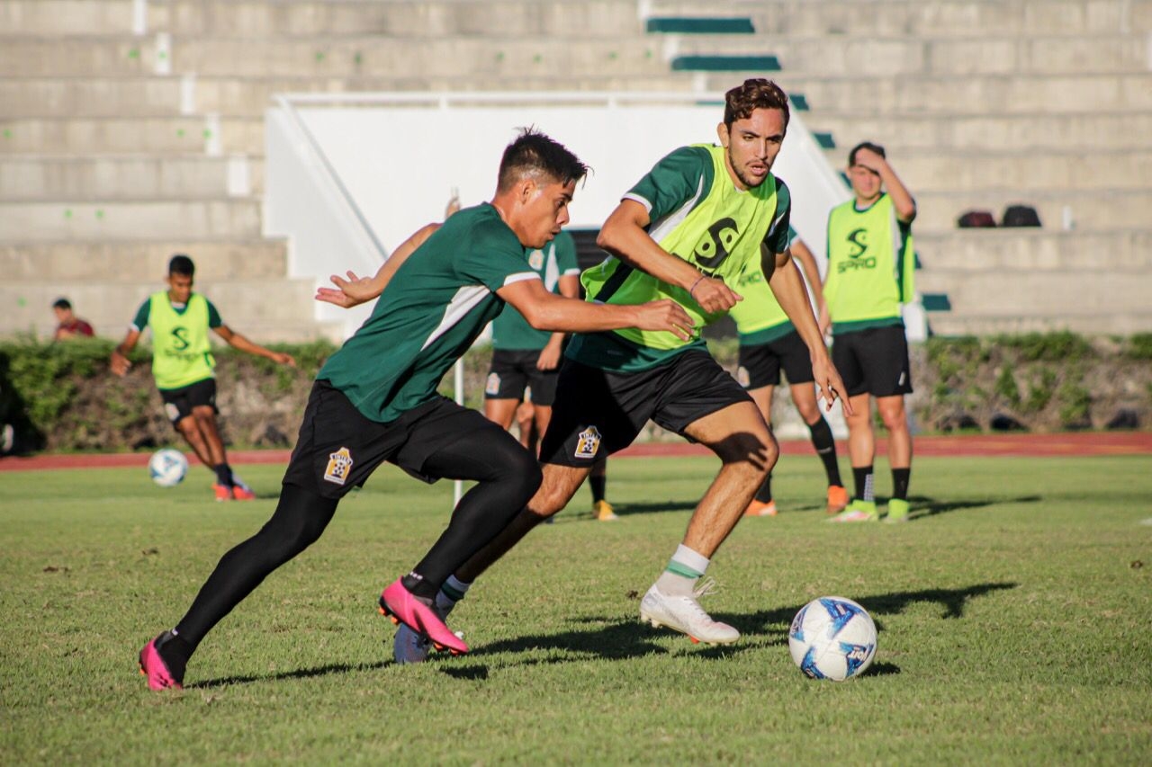 El encuentro futbolístico entre Sporting Canamy e Inter Playa del Carmen se desarrollan dentro de la Jornada 12 de la Liga Premier