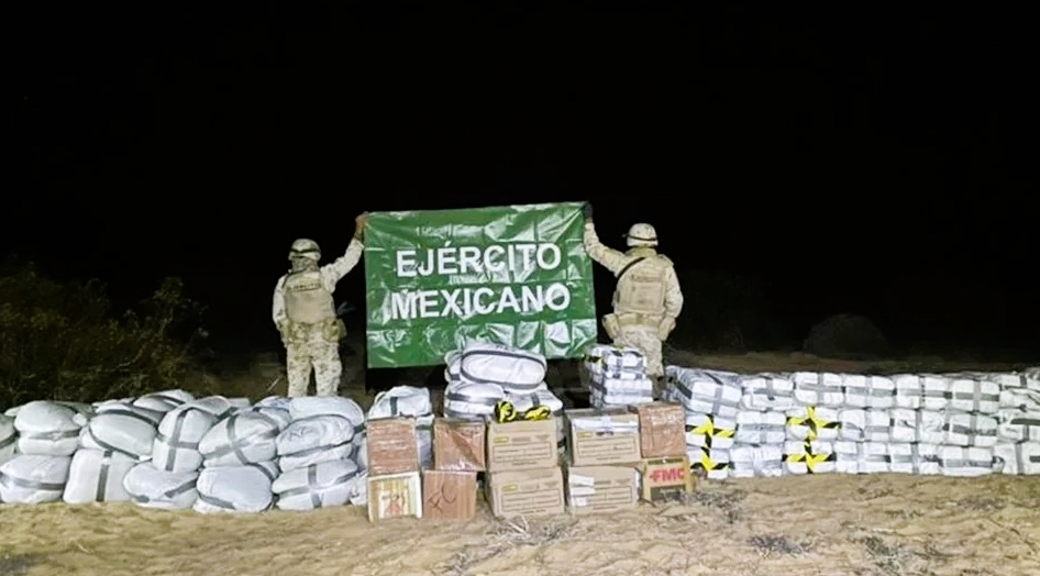 De acuerdo con las autoridades aseguraron que la droga le pertenecía al Cártel del Pacífico. Foto: Sedena