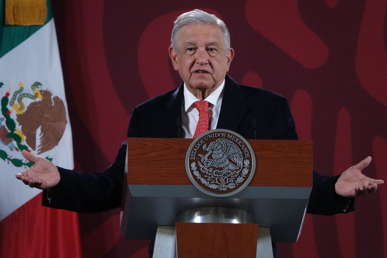 AMLO llama diputados a rebelarse contra su partido y votar a favor de la Reforme Eléctrica