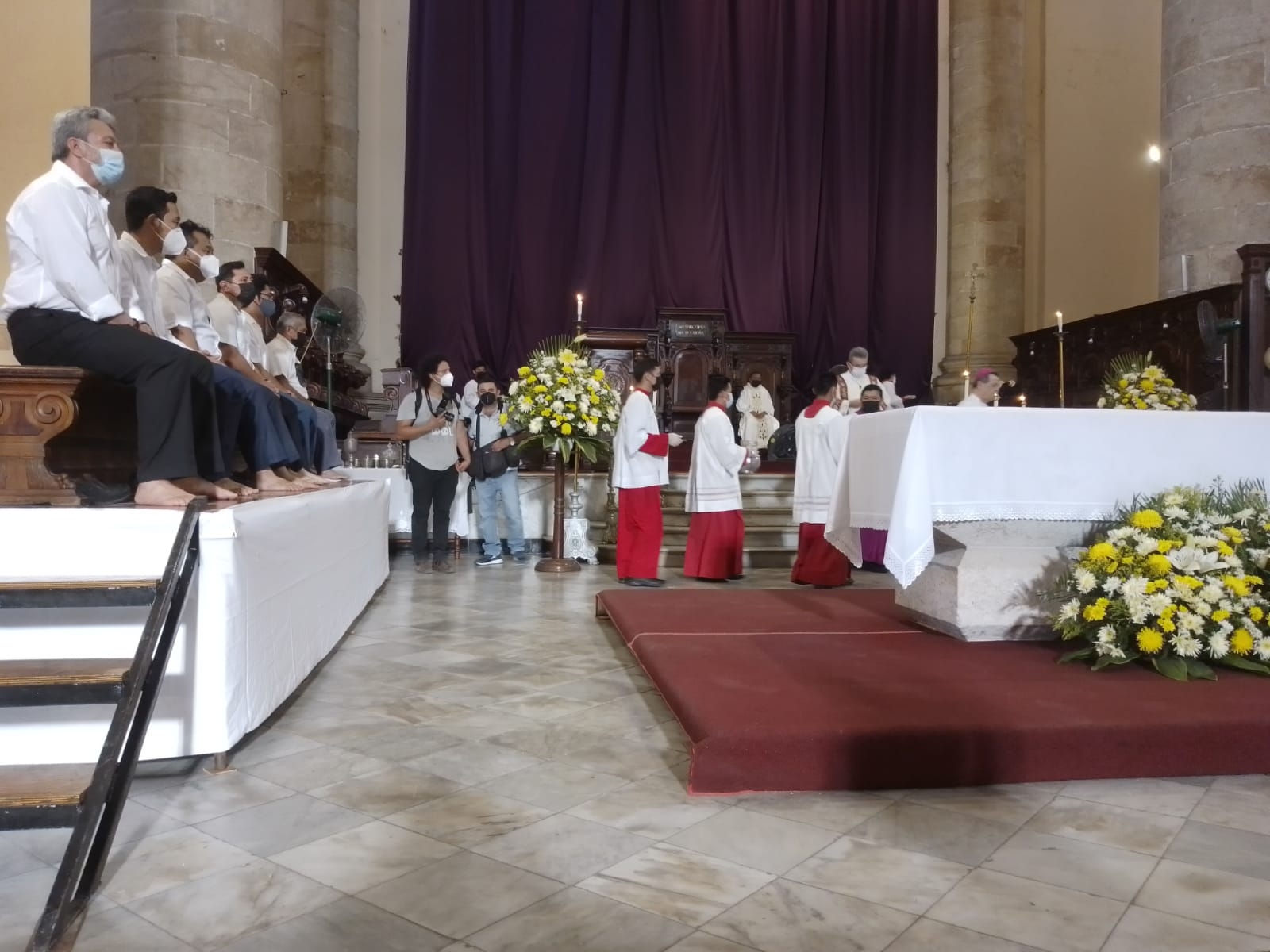 Misa de Jueves Santo en la Catedral San Ildefonso