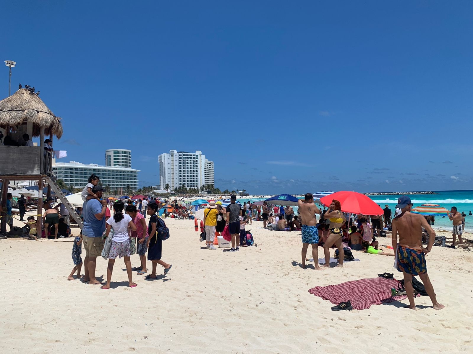 Cancún es uno de los destinos turísticos elegidos por los visitantes nacionales y extranjeros