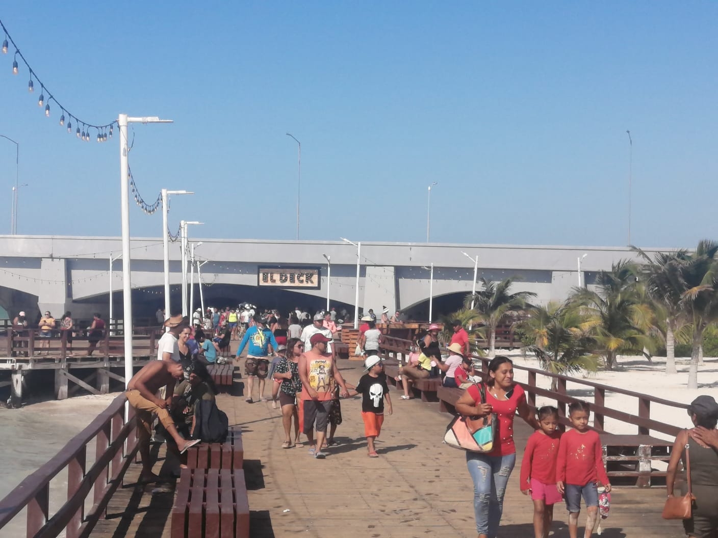 Progreso rompe record de Semana Santa; recibe más de 100 mil turistas: EN VIVO