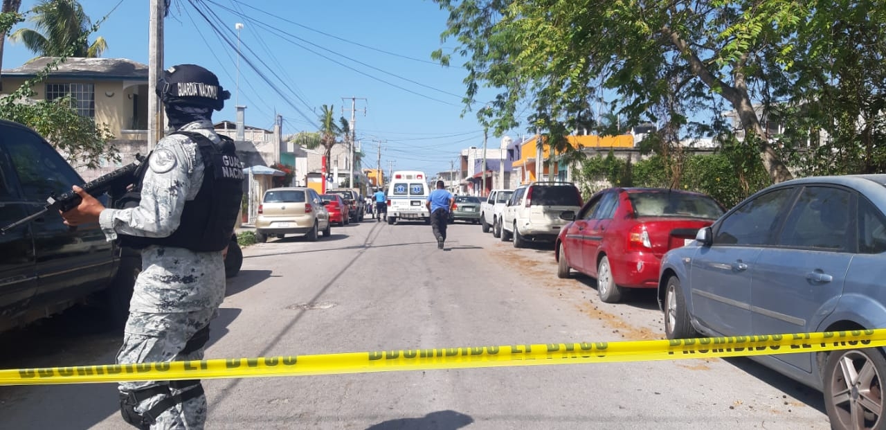 Balean a una niña de 9 años y a dos mujeres afuera de su casa en Cozumel