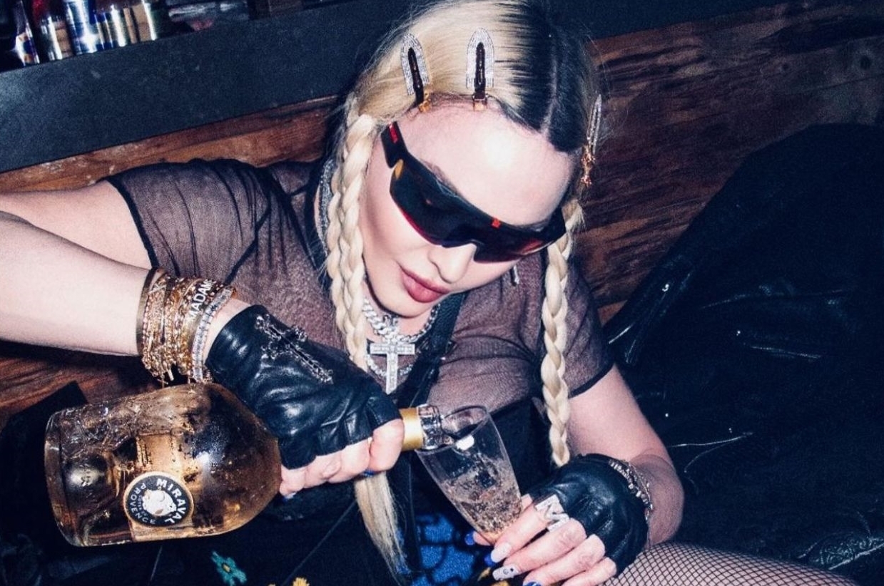 Madonna compartió bebidas y baile en Coachella. Foto: Instagram @madonna