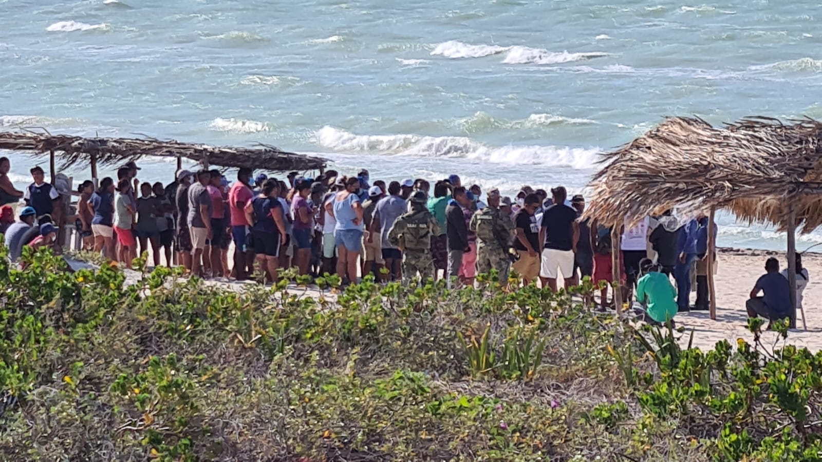 Los inconformes amenazaron con cerrar los accesos a Sisal