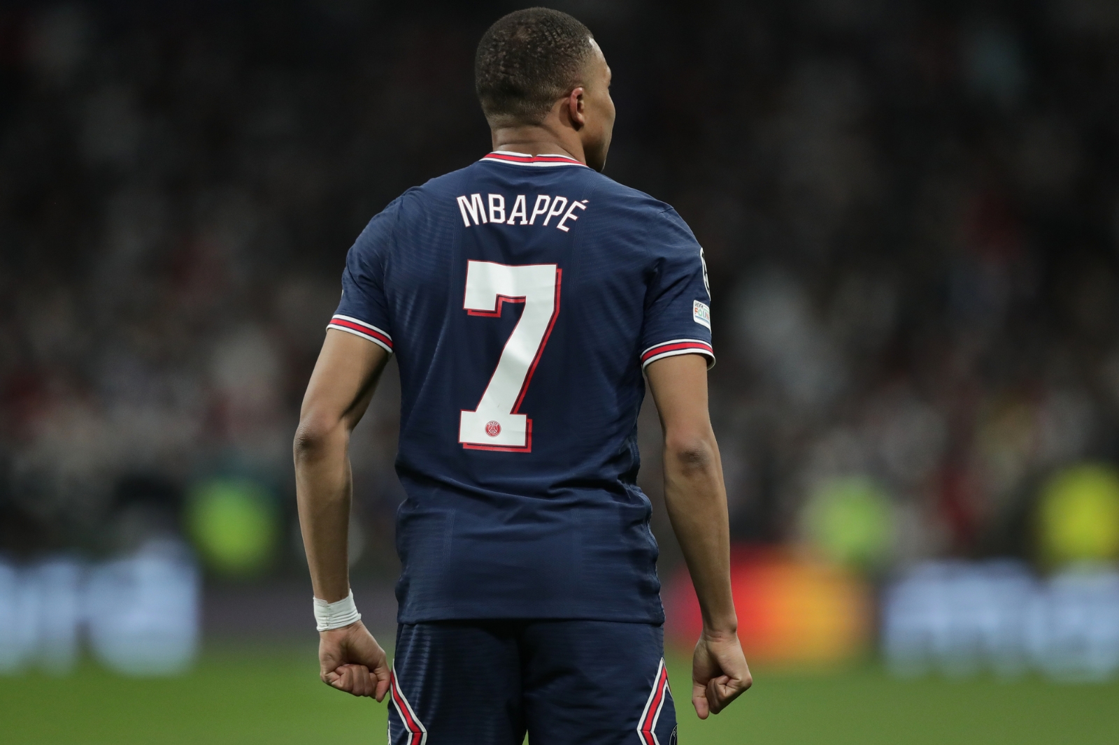 Mbappe querría salir del PSG para no competir con Messi y llegar al Real Madrid para ser su principal referente