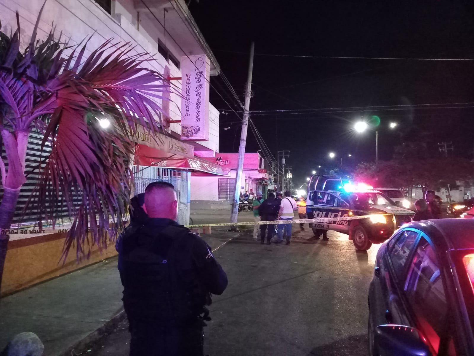 Hombres armados disparan contra una taquería en Cancún