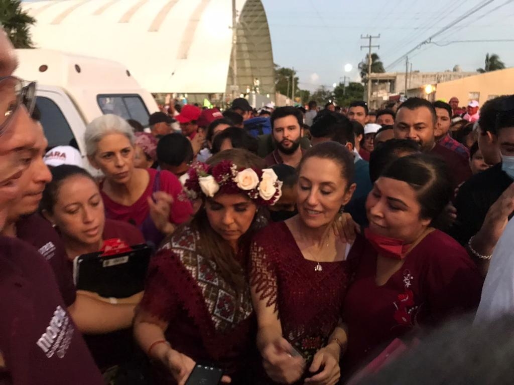 'Los quintanarroénses me han arropado muy bien': Claudia Sheinbaum en su visita a Cancún