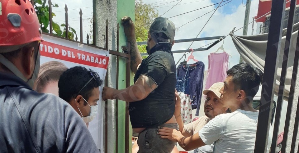 El hombre está siendo intervenido quirúrgicamente y hay la posibilidad de que pierda su mano