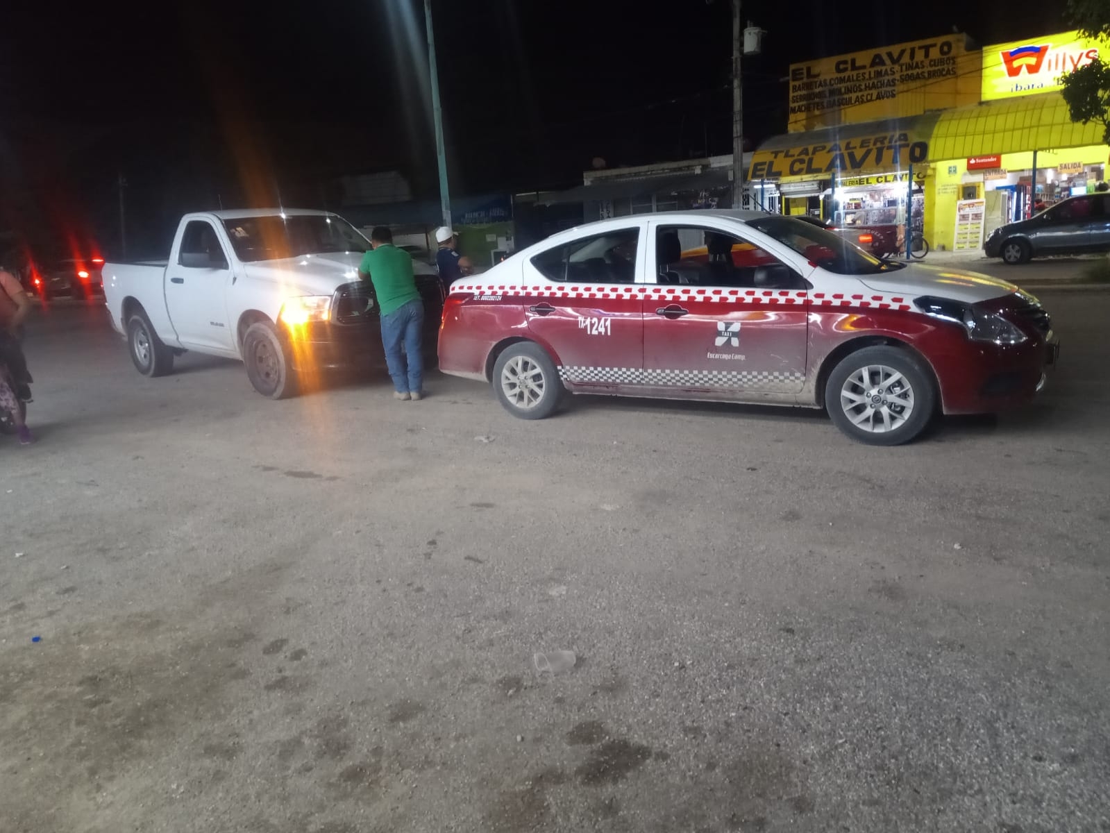 Detienen a taxista con orden de aprehensión por robo en Campeche