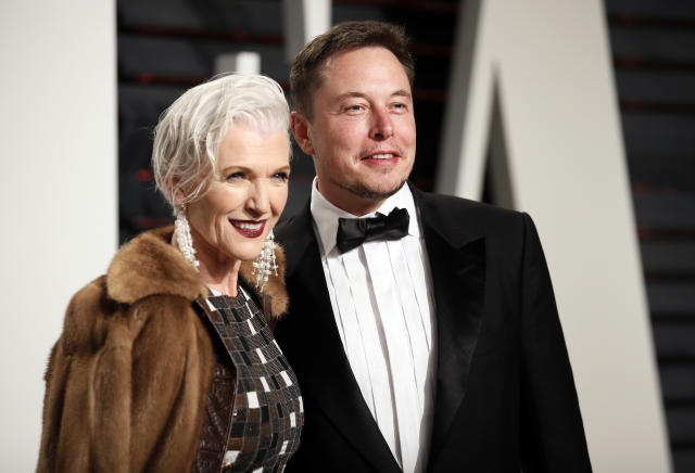 Conoce a la madre de Elon Musk, quien fuera Miss Sudáfrica y reina de belleza
