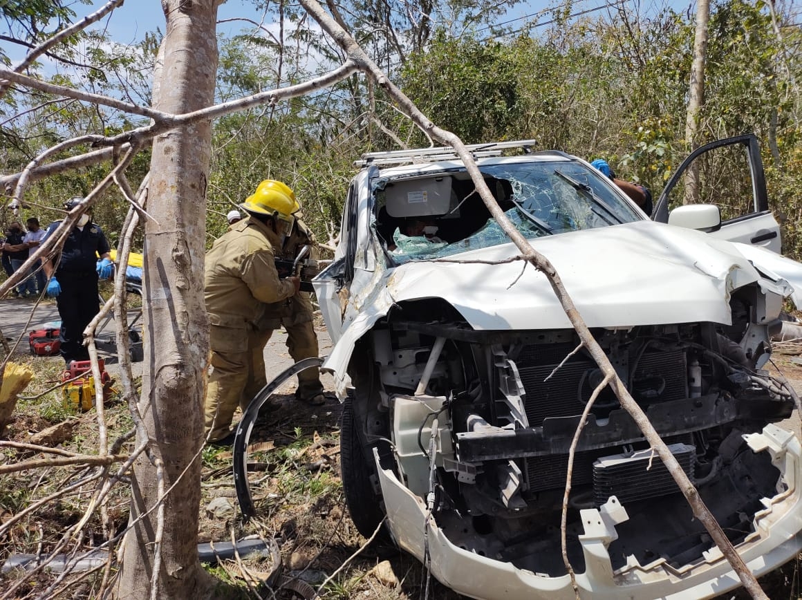 El accidente se registró en el kilómetro 3 de la carretera federal Valladolid - Felipe Carrillo Puerto