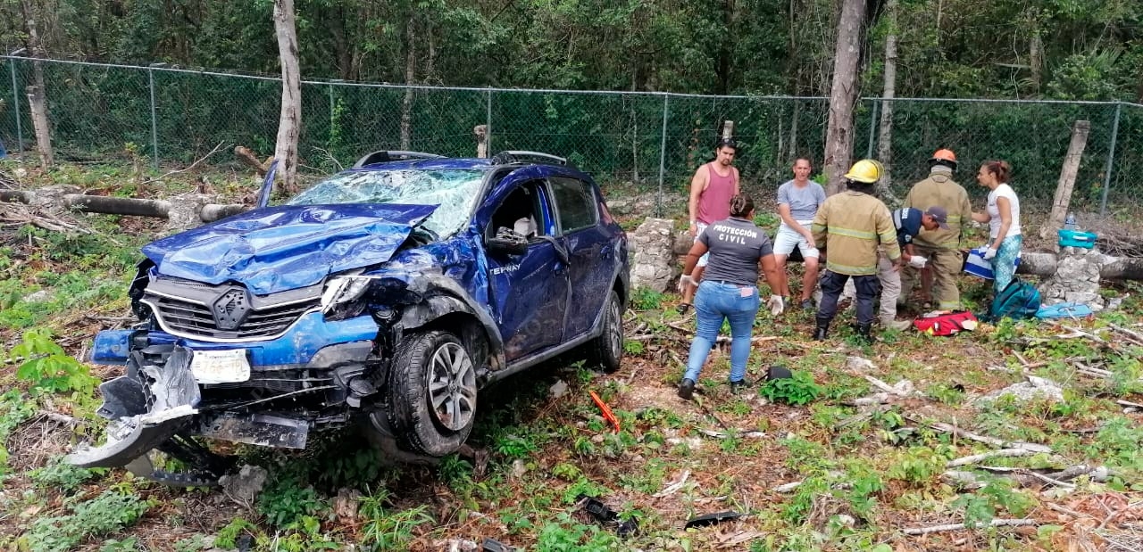 Choque en la carretera Tulum-Cobá deja cuatro heridos