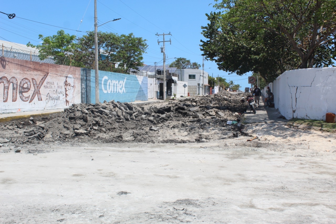 Inversión de más de cinco mdp para pavimentación de calle en Ciudad del Carmen