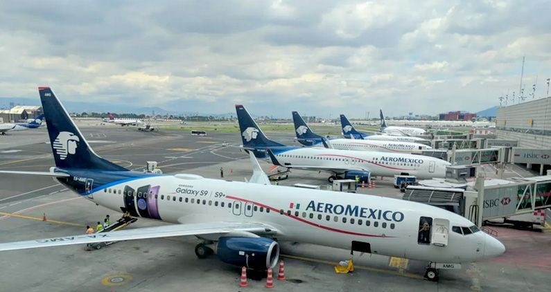 El avión de Aeroméxico volvió a tomar vuelo para después realizar el aterrizaje por segunda vez.