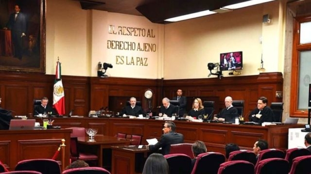 SCJN ordena reservar nombres y cargos del personal de áreas de FGR