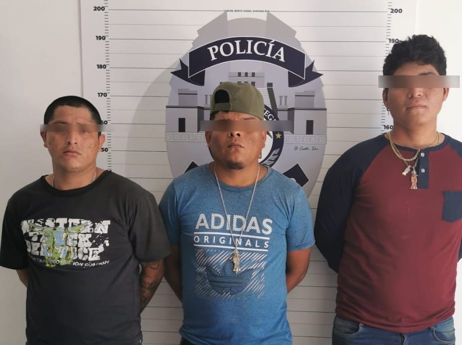 Detienen a tres hombres con drogas y un arma de fuego en Cancún