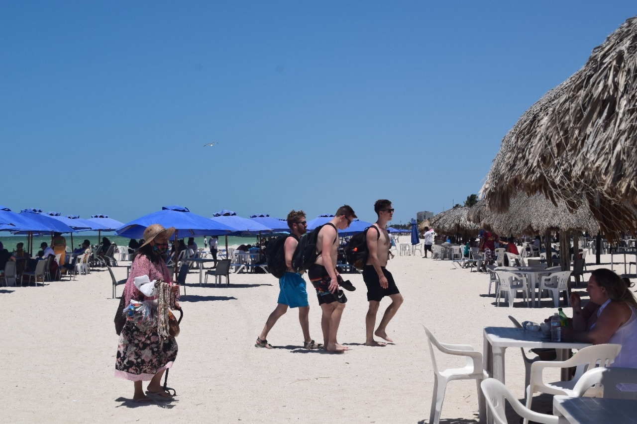 Turistas huyen de Progreso; de 5 mil visitantes sólo permanece el 20%