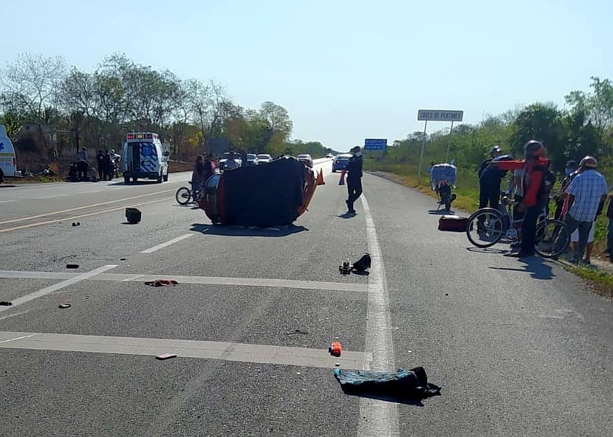 La policía municipal y Guardia Nacional acudieron dirigir el tránsito de la zona