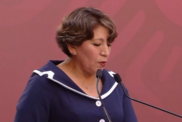 Deflina Gómez felicitó a maestos y maestras en su día. Foto: Captura de Pantalla