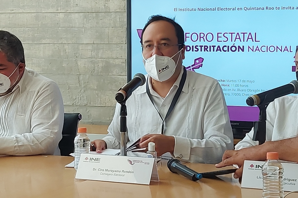 Quintana Roo mantendrá sus distritos electorales, asegura Ciro Murayama, consejero del INE