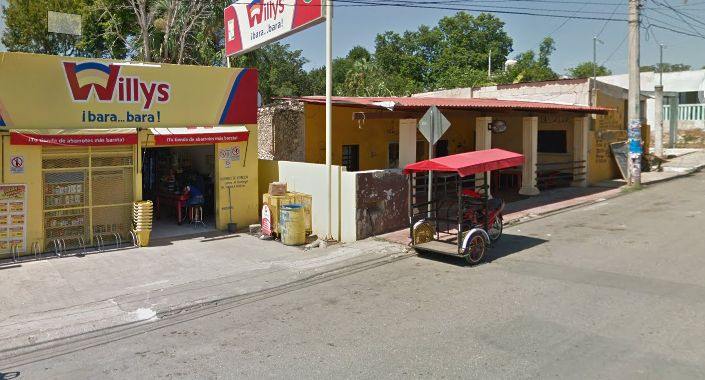 Los tres hombres intentaron robar un cajero del supermercado de Maxcanú