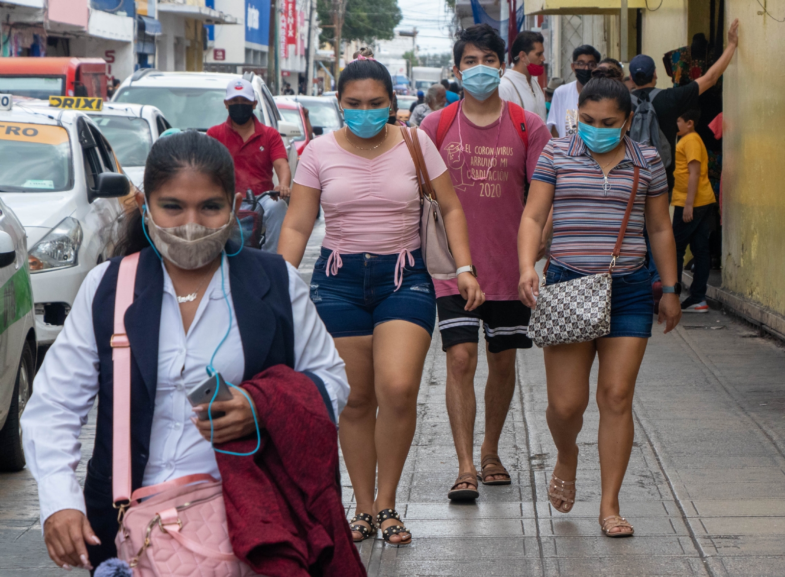 La cifra contagios de COVID-19 en Yucatán se mantiene en ligero descenso