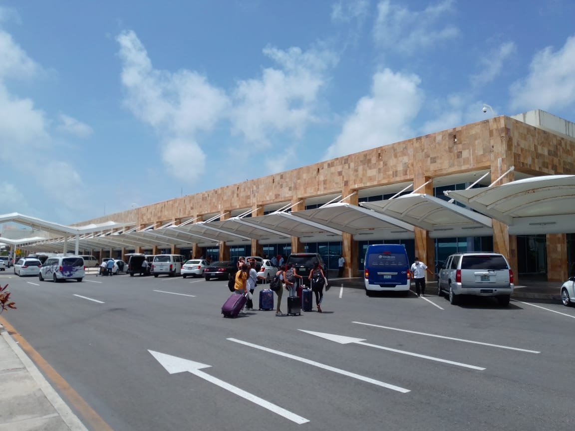 Asur no ha informado el número de vuelos programados este 20 de mayo en el Aeropuerto Internacional de Cancún, que maneja un promedio entre semana de 400 operaciones