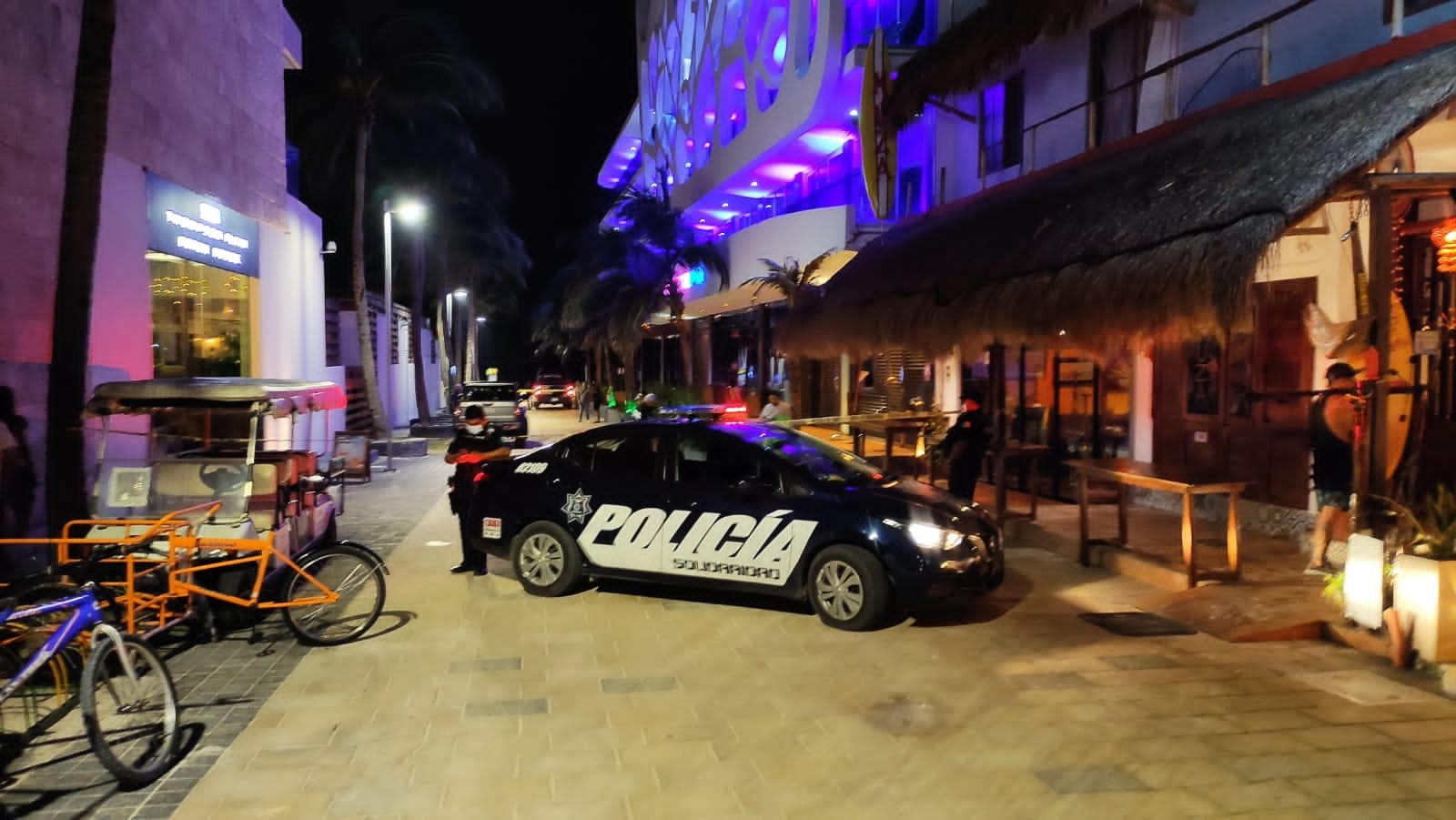 La balacera en la Quinta Avenida de Playa del Carmen ocurrió durante las primeras horas del domingo 22 de mayo