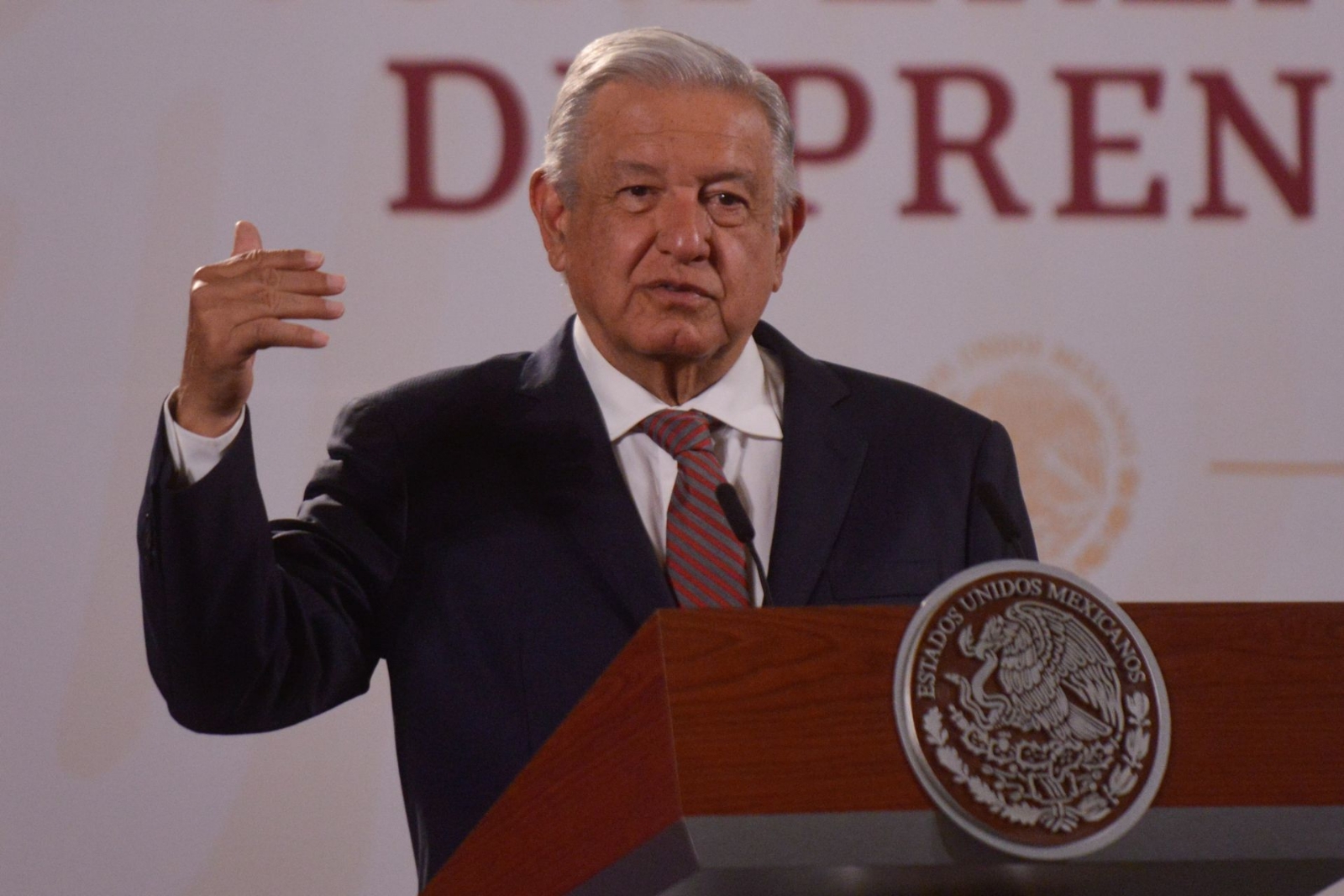 AMLO lamenta la masacre en escuela de Texas y envía sus condolencias a familiares de las víctimas