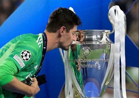 Thibaut Courtois  se convirtió en el hombre clave del Real MAdrid en la final de la Champions contra el Liverpool