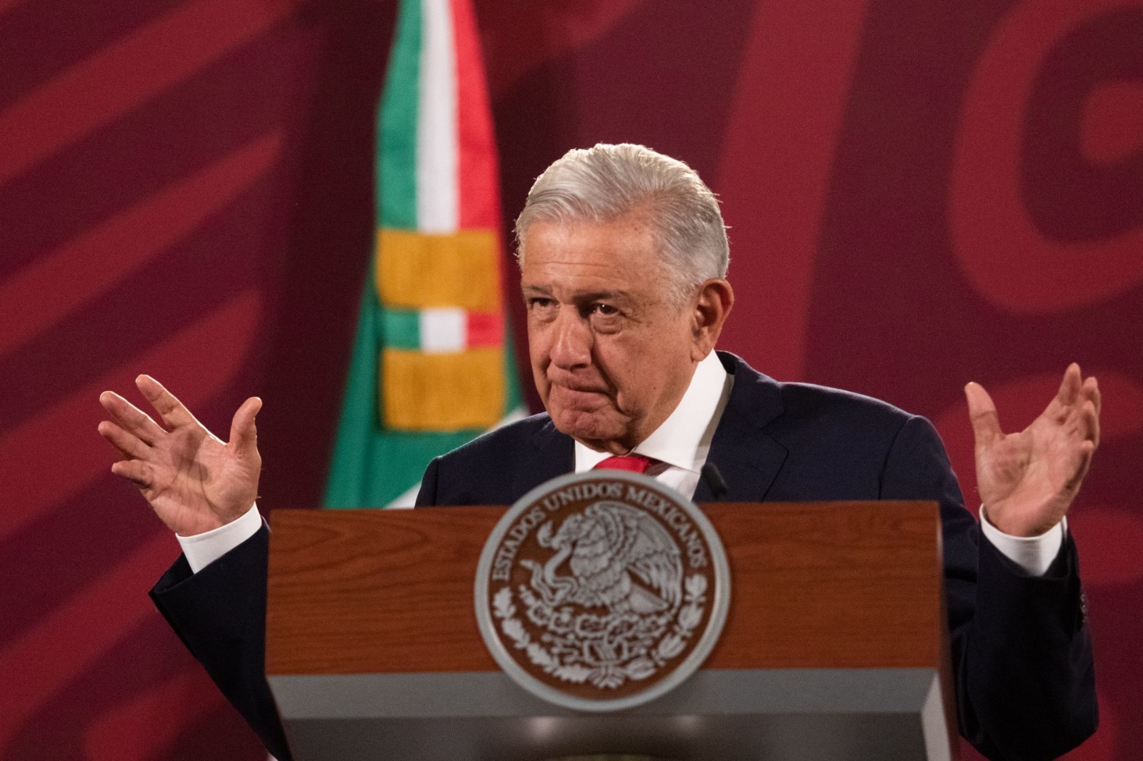 AMLO informa que Gobierno de CDMX avanza en investigaciones por L12 del Metro