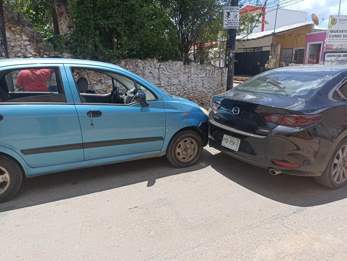 Adulto mayor protagoniza choque en Tekax; SSP bloquea la zona por dos horas