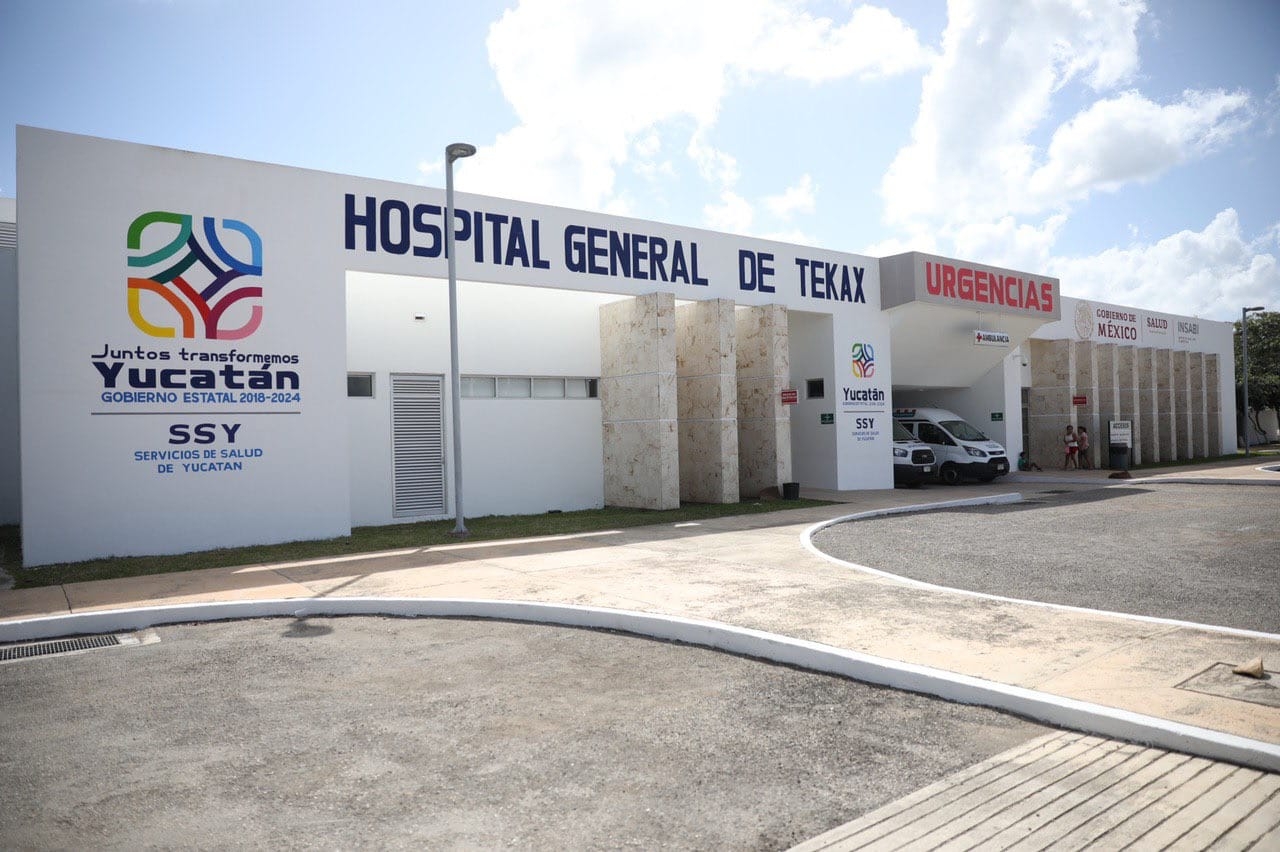 Acusan a director del hospital de Tekax por despido injustificado de 20 enfermeras