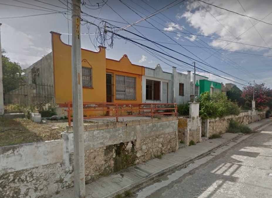 Hallan a un hombre muerto dentro de su casa en colonial Campeche