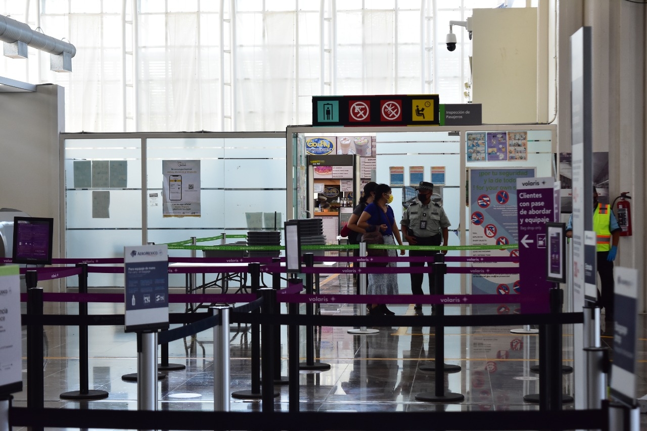 Vuelos en aeropuerto de Campeche sufren retrasos y afectan a viajeros