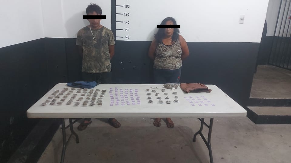 Detienen a madre e hijo con 130 bolsas con drogas en Tizimín