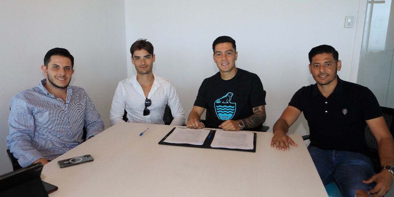 Cancún FC oficializa la compra definitiva de Michael Pérez, exjugador de Chivas