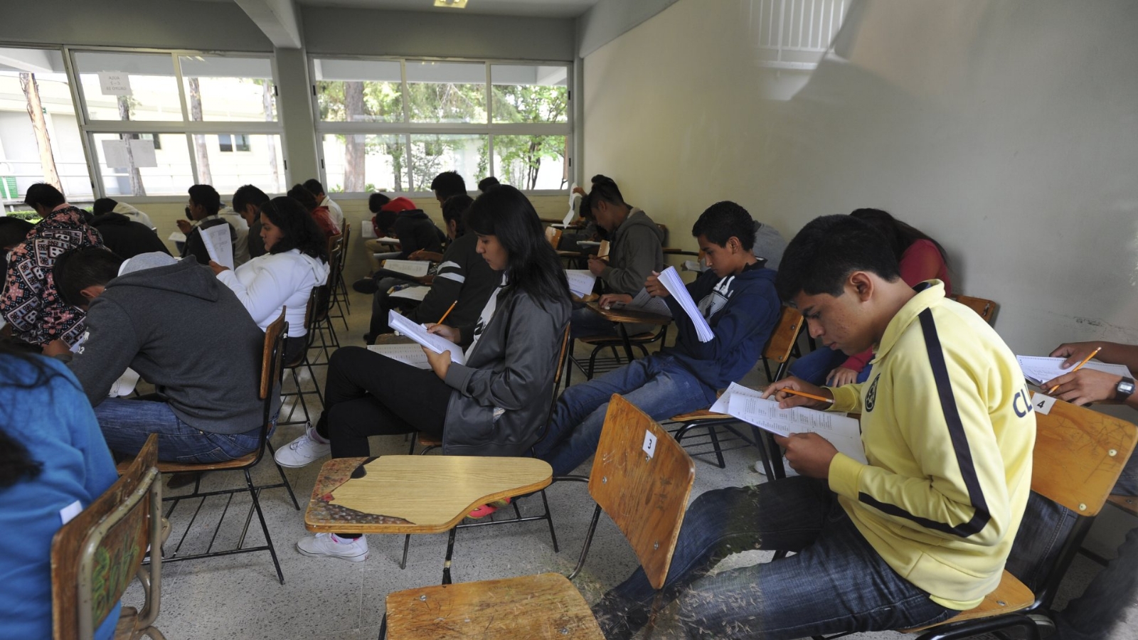 El examen del COMIPEMS 2022 será aplicado los días 18,19, 25 y 26 de junio. Foto: Cuartoscuro