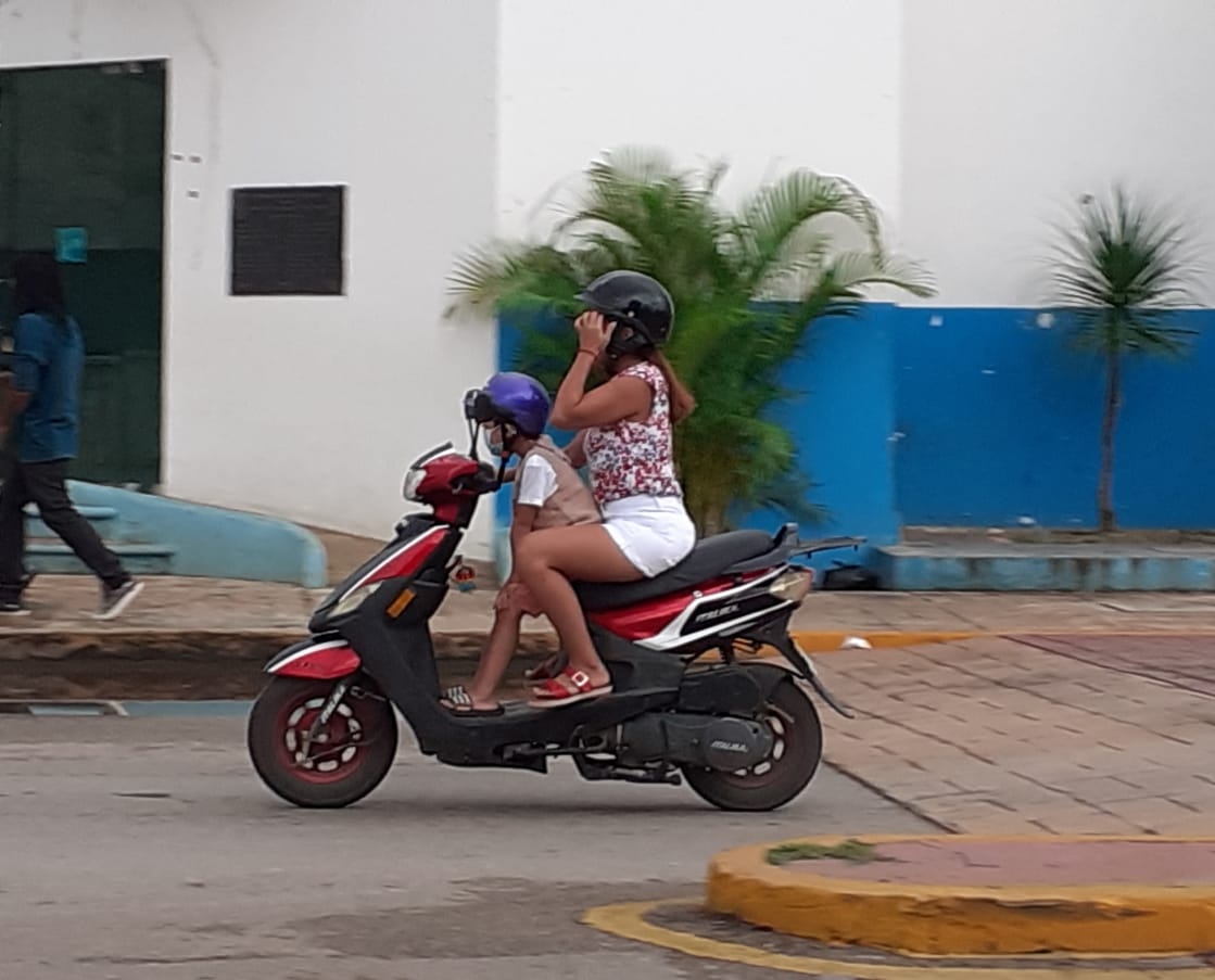 Infraccionarán a motociclistas que no lleven casco en Quintana Roo