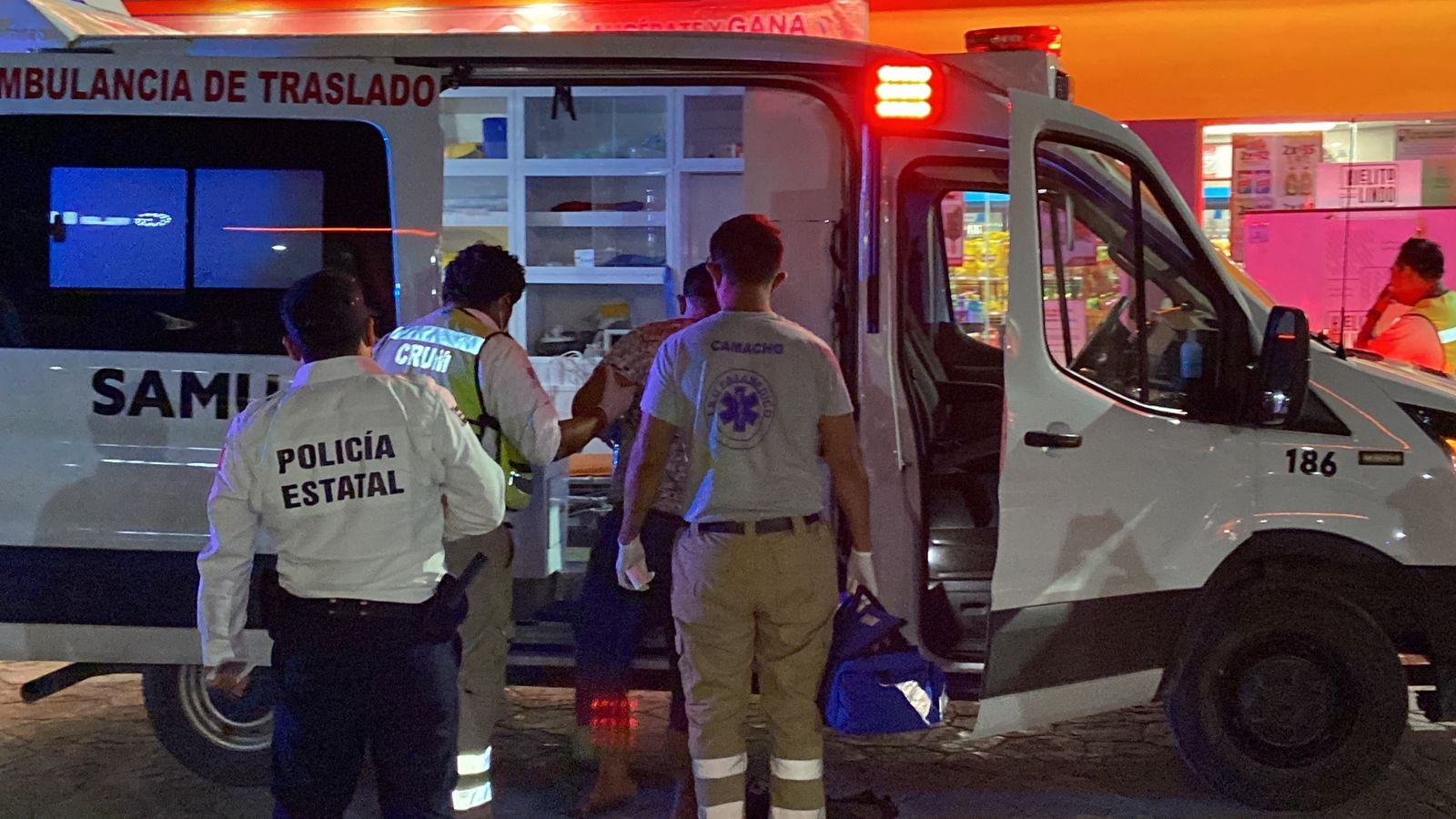 Taxistas golpean y roban pertenencias a pasajero en Campeche