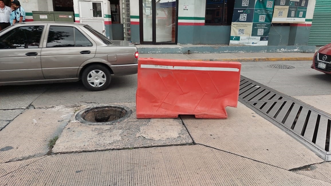 Policías de Ciudad del Carmen culparon al chofer de la camioneta por el accidente