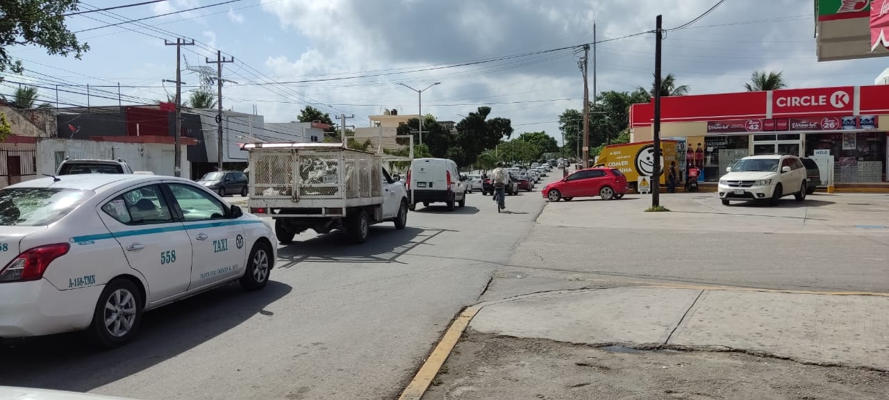 El apagón en Playa del Carmen está desquiciando la movilidad urbana